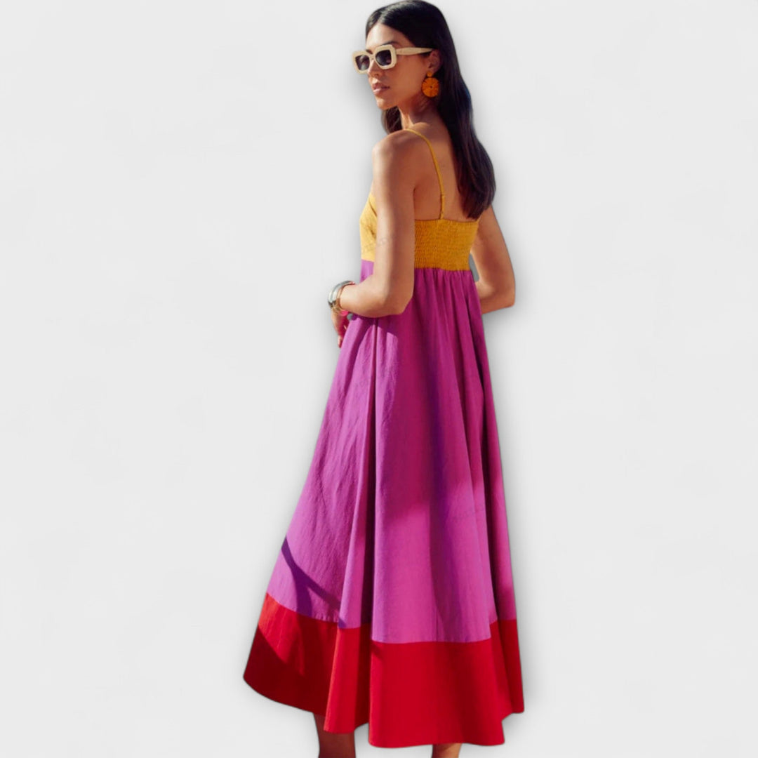 Šaty s ramienkami v štýle farebných blokov