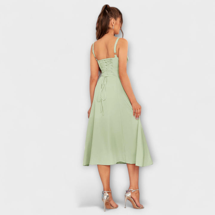 Viltis - Šaty s volánmi a rozparkom