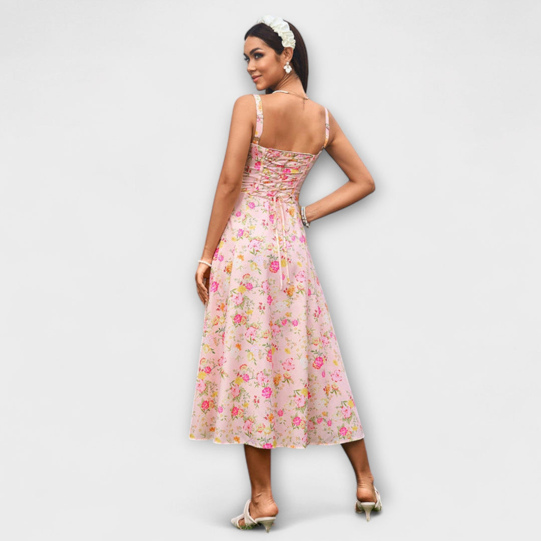 Viltis - Šaty s volánmi a rozparkom