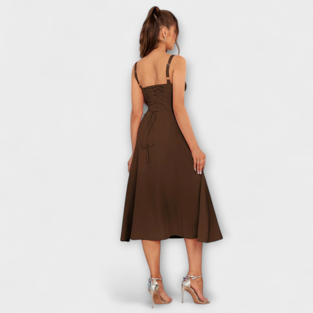 Viltis - Šaty s volánmi a rozparkom