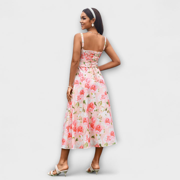 Viltis - Šaty s volánmi a rozparkom