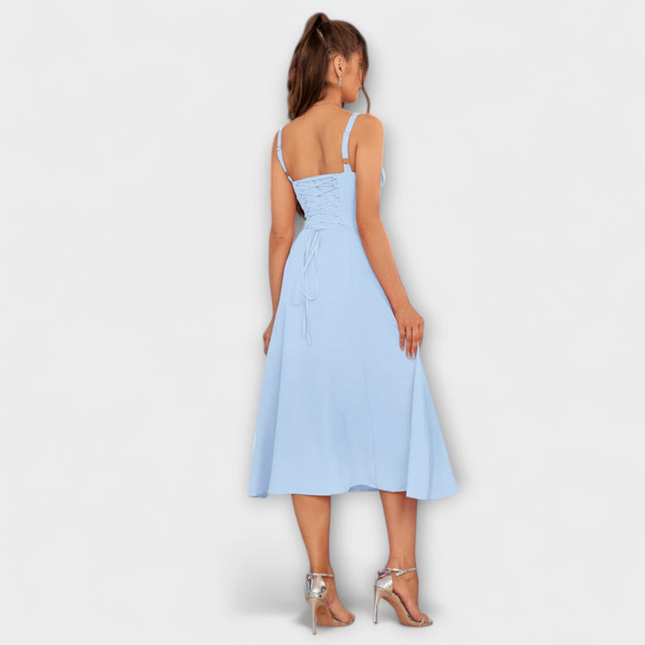 Viltis - Šaty s volánmi a rozparkom