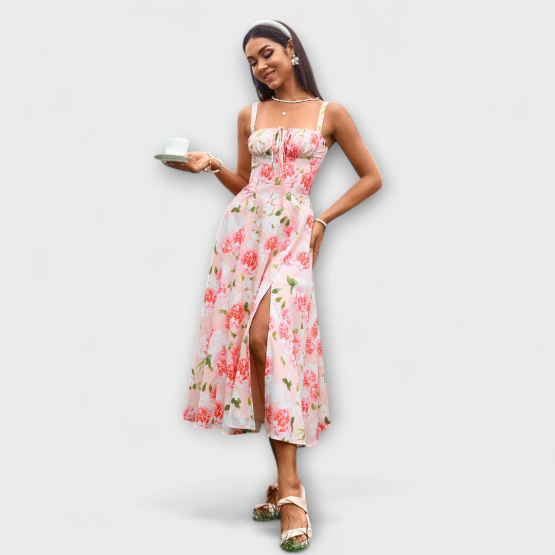 Viltis - Šaty s volánmi a rozparkom