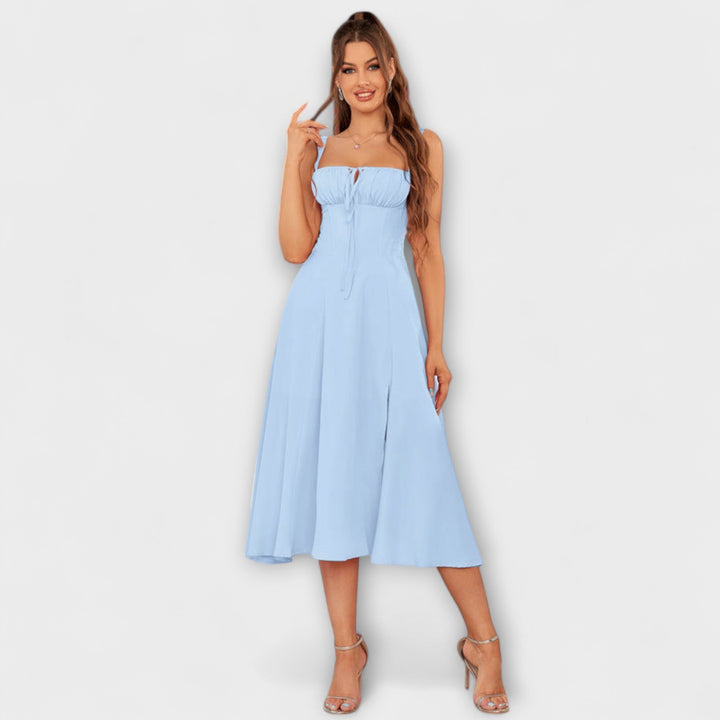 Viltis - Šaty s volánmi a rozparkom