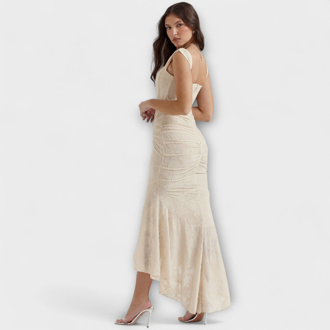 Renske - Dlhé šaty s elegantným a rafinovaným korzetom