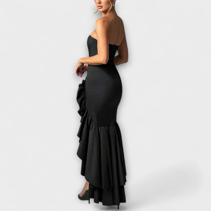 Zuri - Off-Shoulder Slim Fit Maxi šaty s asymetrickým lemom
