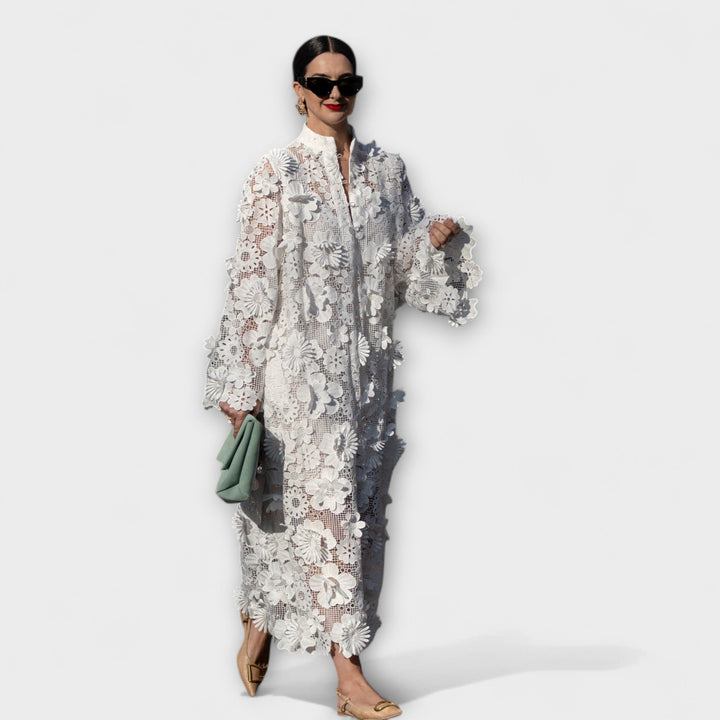 Yelira - Štýlové Biele Čipkované Šaty